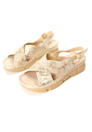 Damskie beżowe sandały na koturnie skórzana wkładka