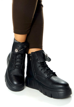 Damskie beżowe botki 19333 Potocki