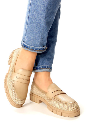 Damskie beżowe półbuty na klocku Potocki