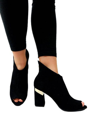 DAMSKIE CZARNE BOTKI SŁUPEK ODKRYTY PALEC