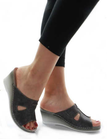 DAMSKIE CZARNE KLAPKI