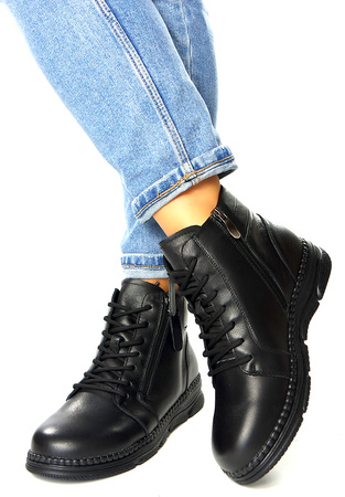 Damskie czarne krótkie botki ze skóry naturalnej 