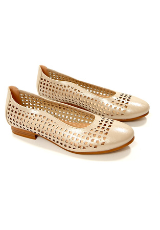 Damskie beżowe ażurowe baleriny z miękkiego materiału Potocki