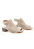Damskie beżowe zabudowane sandały klocek