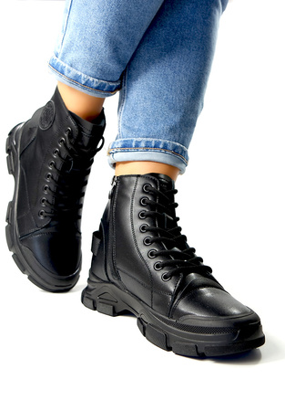 Damskie czarne botki trapery ze skóry naturalnej gumowa podeszwa