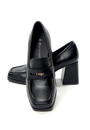 Damskie czarne półbuty kwadratowe na słupku 12710 Potocki