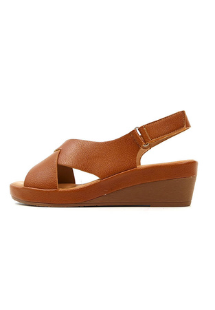 Damskie brązowe sandały koturn