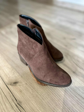 Damskie brązowe czekoladowe niskie botki zamsz