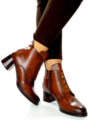 Damskie brązowe botki na obcasie 12667 potocki