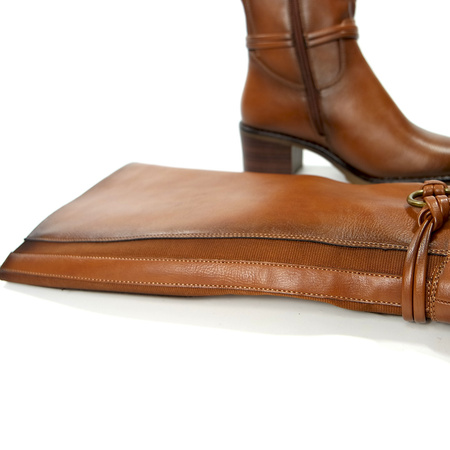 Damskie bązowe długie kozaki z gumką Potocki