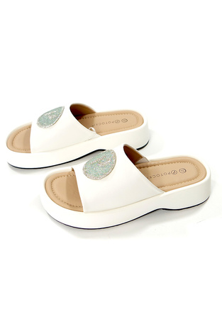 Damskie białe klapki na koturnie platformie Potocki