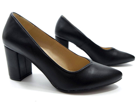 Damskie czarne półbuty słupek