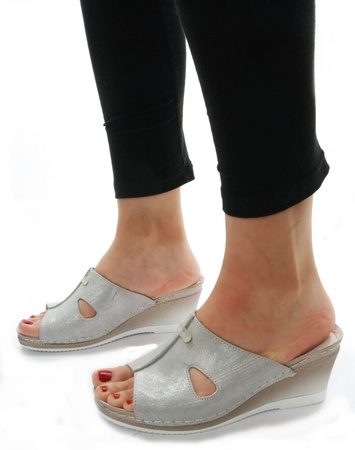 DAMSKIE SREBRNE KLAPKI