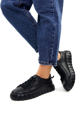 Damskie czarne skórzane obuwie sportowe