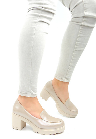 Damskie beżowe półbuty wysoki słupek Potocki