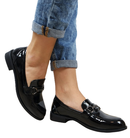 Damskie czarne półbuty z łańcuchem