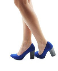 Damskie szafirowe półbuty na obcasie 3d