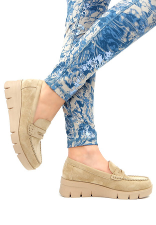 Damskie beżowe taupe brązowe półbuty koturn Potocki