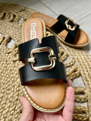 Damskie płaskie czarne klapki