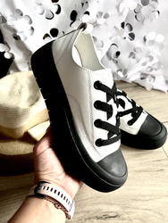 Damskie biało czarne trampki ze skóry naturalnej