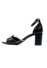 Damskie klasyczne czarne sandały na słupku
