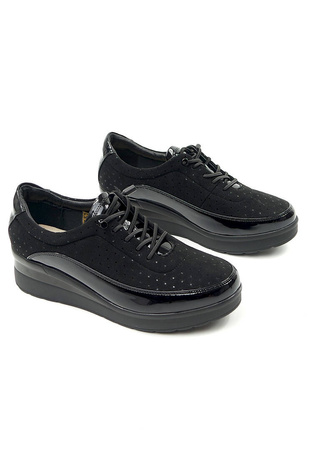 Damskie czarne sneakersy na koturnie