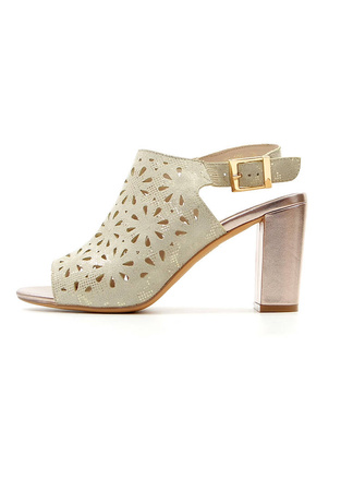 Damskie złote zabudowane miękkie sandały na słupku