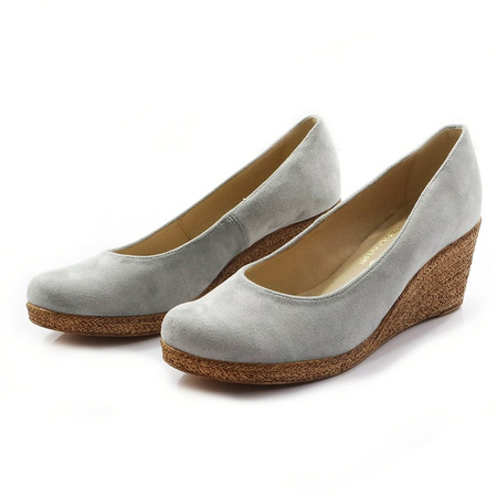 DAMSKIE SIWE PÓŁBUTY NA KOTURNIE