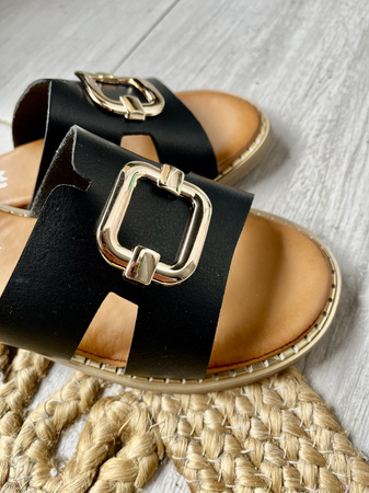 Damskie płaskie czarne klapki 