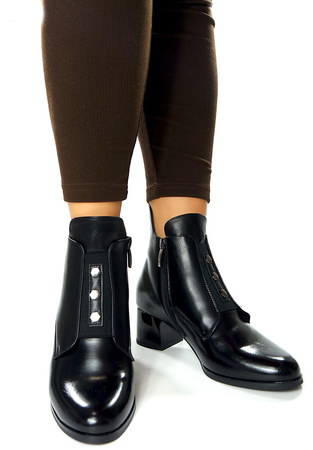 Damskie czarne botki na obcasie 12667 potocki