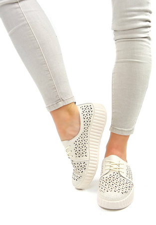 Damskie beżowe ażurowe obuwie sportowe ze skóry naturalnej