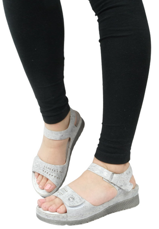 DAMSKIE SREBRNE SANDAŁY WYGODNE NA KOTURNIE