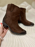 brązowy / czekoladowy