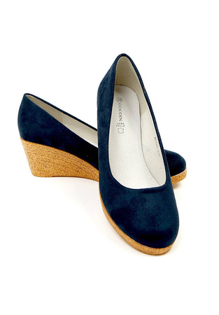 Damskie granatowe czółenka koturn