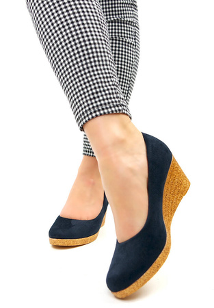 Damskie granatowe czółenka koturn