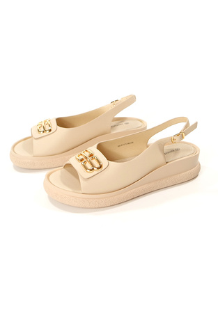 Damskie beżowe sandały na platformie