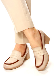 Damskie beżowe mokasyny półbuty na wyższym klocku Potocki