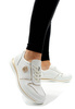 Damskie białe skórzane obuwie sportowe koturn