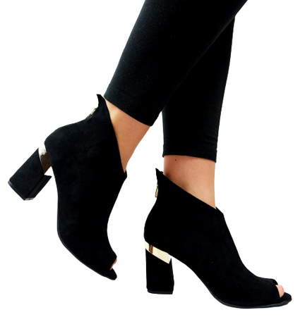 DAMSKIE CZARNE BOTKI SŁUPEK ODKRYTY PALEC